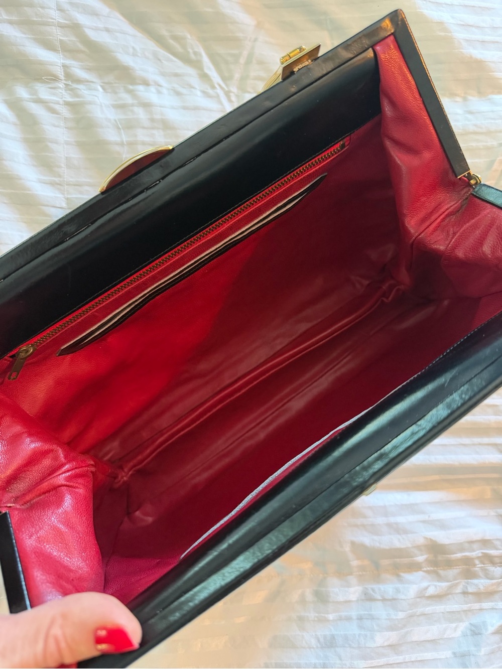 Vintage Classic Black & Gold Frame Top-Handle Bag - Picture 3 of 7